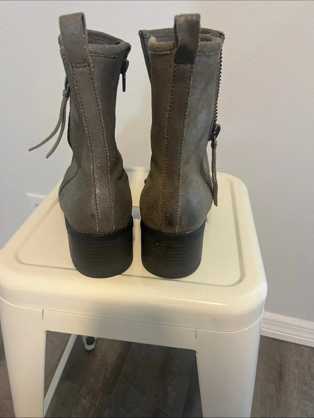 Women’s Clarks shimmering Taupe Ankle Boot with Side Zip